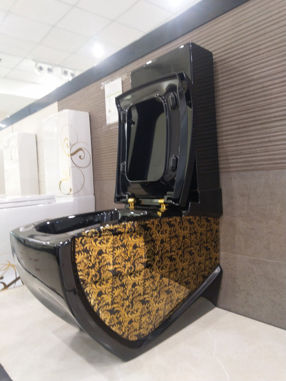 Bệt vệ sinh đứng HIDRA – HI12.34B sắc đen vẽ vàng 24K