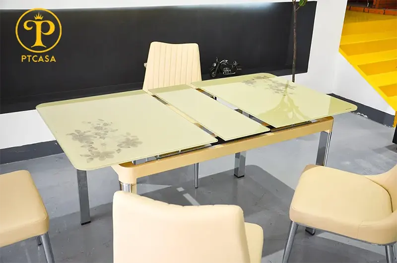 bộ bàn ghế ăn cao cấp được sản xuất bởi thương hiệu Bellona